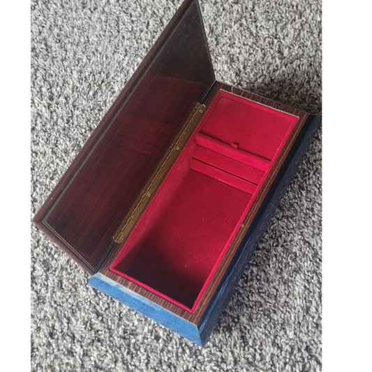 Vintage Italian Jewelry box with Music box inlay