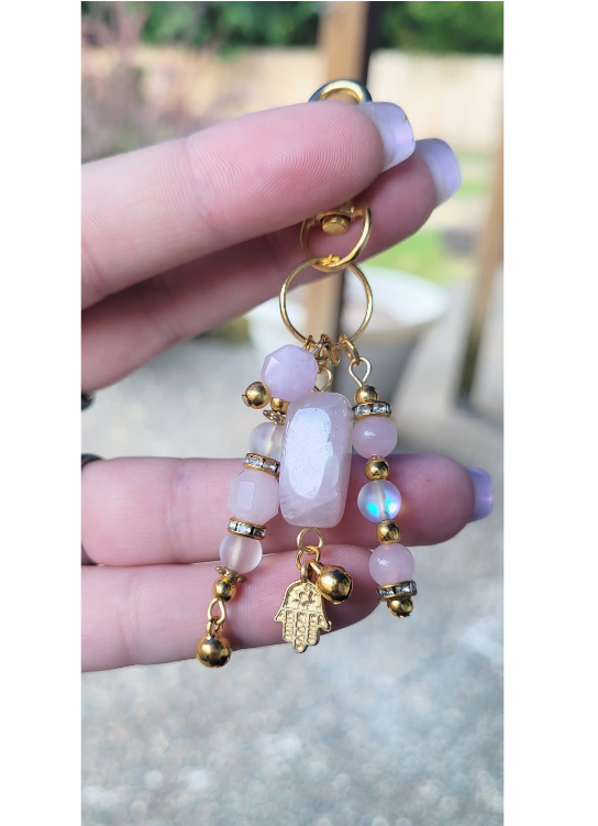 Roze Quartz Love and Gold Themed Clip Keychain