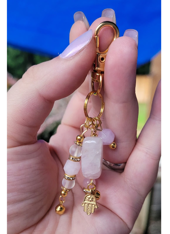 Roze Quartz Love and Gold Themed Clip Keychain