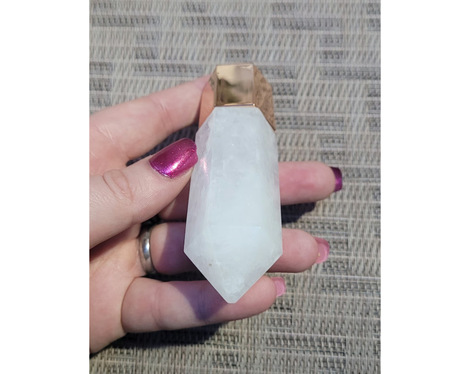 Natural Quartz Essential Oil Massage Roller Single Point Column Empty