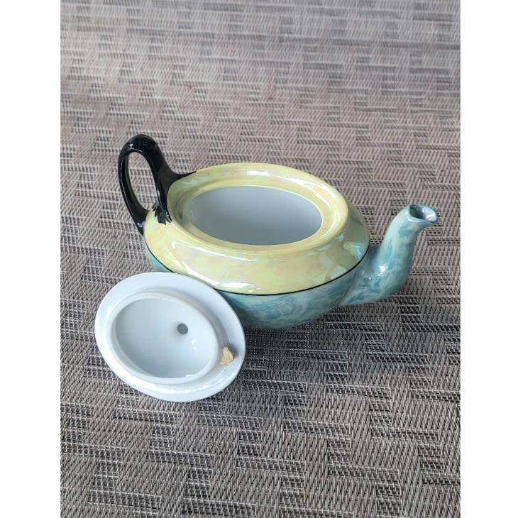 Vintage Phoenix Lusterware Teapot